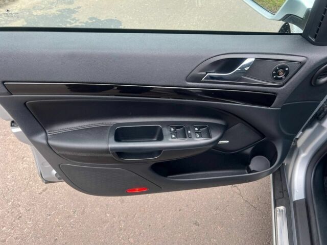 Серый Шкода Октавия, объемом двигателя 2 л и пробегом 255 тыс. км за 10700 $, фото 12 на Automoto.ua