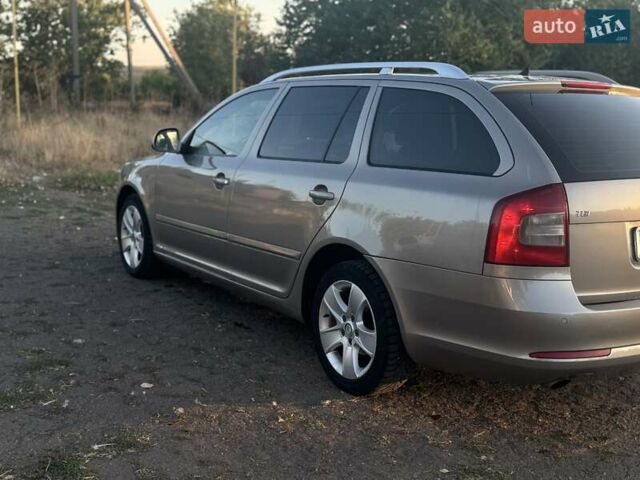 Серый Шкода Октавия, объемом двигателя 1.6 л и пробегом 290 тыс. км за 7400 $, фото 6 на Automoto.ua