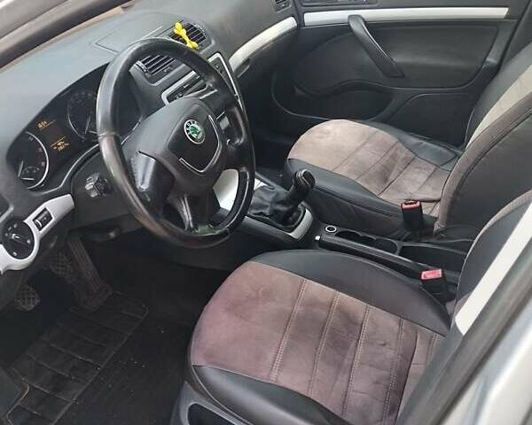 Сірий Шкода Октавія, об'ємом двигуна 1.39 л та пробігом 236 тис. км за 6400 $, фото 10 на Automoto.ua