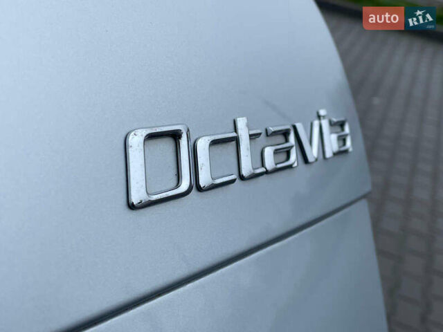 Сірий Шкода Октавія, об'ємом двигуна 1.6 л та пробігом 229 тис. км за 8999 $, фото 172 на Automoto.ua