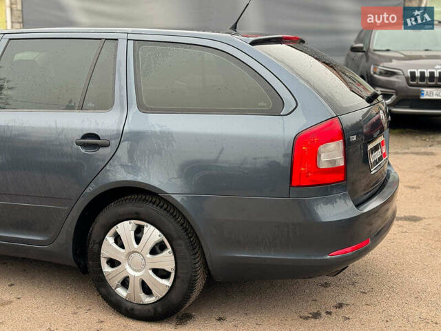 Сірий Шкода Октавія, об'ємом двигуна 1.6 л та пробігом 307 тис. км за 5940 $, фото 9 на Automoto.ua