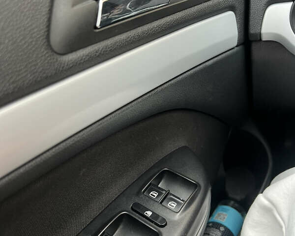 Сірий Шкода Октавія, об'ємом двигуна 1.6 л та пробігом 263 тис. км за 7500 $, фото 15 на Automoto.ua
