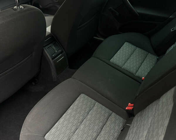 Серый Шкода Октавия, объемом двигателя 1.6 л и пробегом 183 тыс. км за 7400 $, фото 15 на Automoto.ua