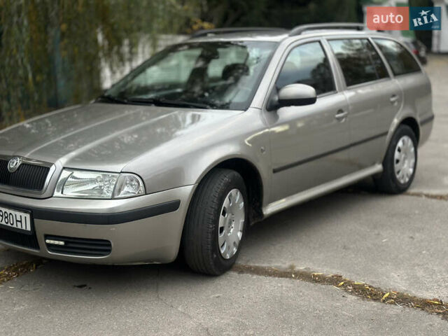 Сірий Шкода Октавія, об'ємом двигуна 1.6 л та пробігом 268 тис. км за 5400 $, фото 4 на Automoto.ua