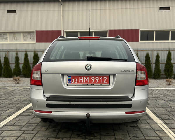 Серый Шкода Октавия, объемом двигателя 1.4 л и пробегом 217 тыс. км за 7100 $, фото 6 на Automoto.ua