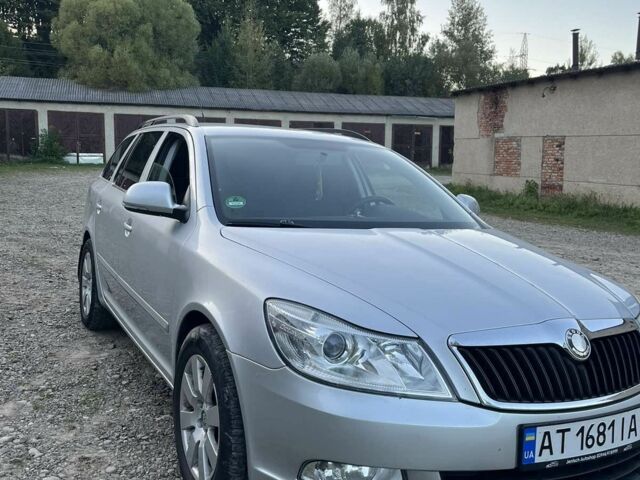 Серый Шкода Октавия, объемом двигателя 1.2 л и пробегом 250 тыс. км за 6500 $, фото 13 на Automoto.ua