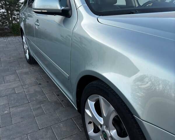 Серый Шкода Октавия, объемом двигателя 1.8 л и пробегом 183 тыс. км за 8800 $, фото 20 на Automoto.ua