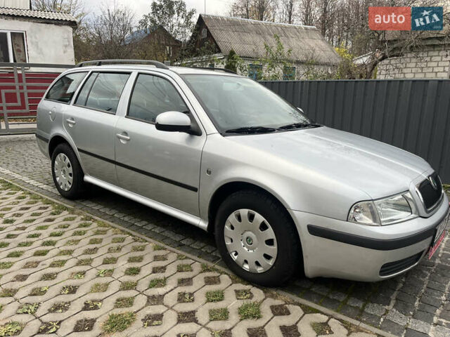 Сірий Шкода Октавія, об'ємом двигуна 1.6 л та пробігом 262 тис. км за 5999 $, фото 10 на Automoto.ua