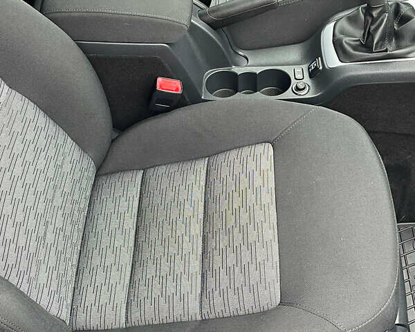 Серый Шкода Октавия, объемом двигателя 1.6 л и пробегом 229 тыс. км за 9499 $, фото 143 на Automoto.ua