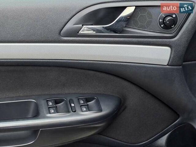 Серый Шкода Октавия, объемом двигателя 1.8 л и пробегом 226 тыс. км за 6700 $, фото 9 на Automoto.ua