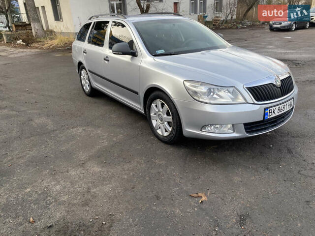 Серый Шкода Октавия, объемом двигателя 1.6 л и пробегом 310 тыс. км за 7300 $, фото 5 на Automoto.ua