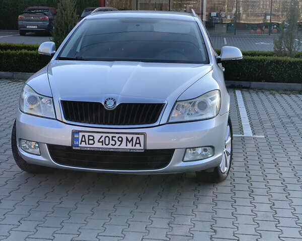 Сірий Шкода Октавія, об'ємом двигуна 1.6 л та пробігом 181 тис. км за 8799 $, фото 100 на Automoto.ua