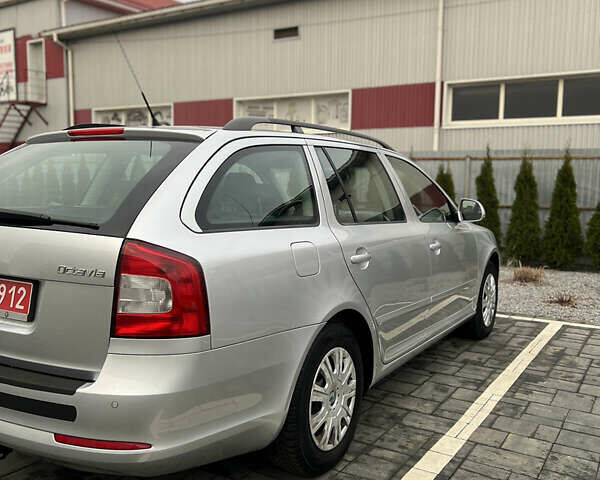 Серый Шкода Октавия, объемом двигателя 1.4 л и пробегом 217 тыс. км за 7100 $, фото 5 на Automoto.ua