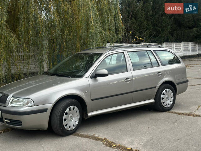 Сірий Шкода Октавія, об'ємом двигуна 1.6 л та пробігом 268 тис. км за 5400 $, фото 8 на Automoto.ua