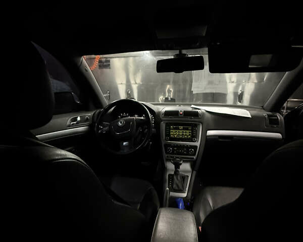 Сірий Шкода Октавія, об'ємом двигуна 1.98 л та пробігом 280 тис. км за 8500 $, фото 11 на Automoto.ua