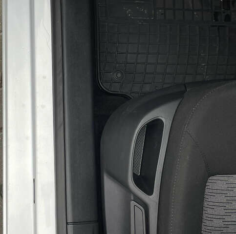 Серый Шкода Октавия, объемом двигателя 1.6 л и пробегом 226 тыс. км за 8999 $, фото 146 на Automoto.ua