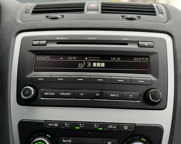 Серый Шкода Октавия, объемом двигателя 1.6 л и пробегом 183 тыс. км за 7400 $, фото 23 на Automoto.ua