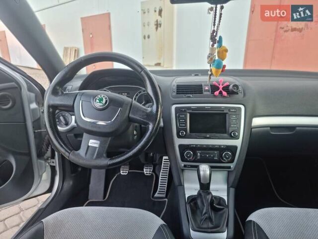 Серый Шкода Октавия, объемом двигателя 1.97 л и пробегом 220 тыс. км за 6750 $, фото 18 на Automoto.ua