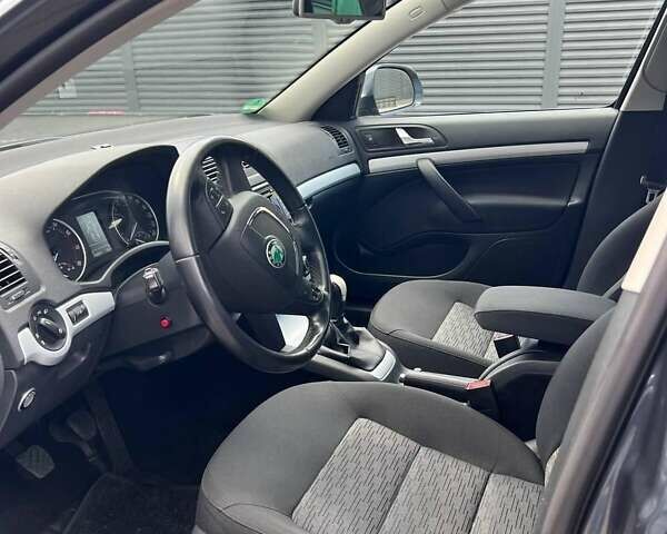 Сірий Шкода Октавія, об'ємом двигуна 1.4 л та пробігом 275 тис. км за 7450 $, фото 14 на Automoto.ua