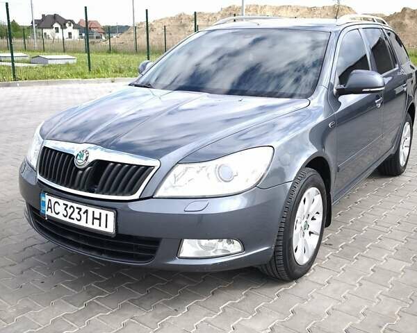 Серый Шкода Октавия, объемом двигателя 1.8 л и пробегом 298 тыс. км за 8100 $, фото 4 на Automoto.ua