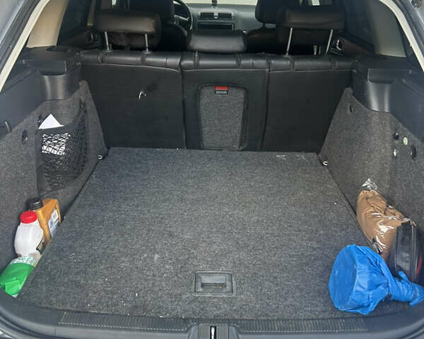 Сірий Шкода Октавія, об'ємом двигуна 1.6 л та пробігом 245 тис. км за 6700 $, фото 4 на Automoto.ua