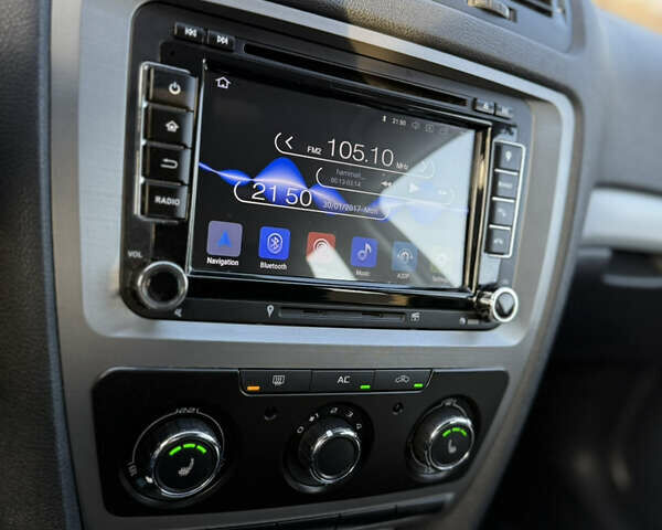 Серый Шкода Октавия, объемом двигателя 1.6 л и пробегом 210 тыс. км за 8999 $, фото 32 на Automoto.ua