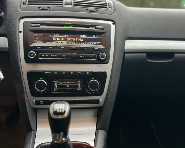 Серый Шкода Октавия, объемом двигателя 1.4 л и пробегом 210 тыс. км за 6499 $, фото 11 на Automoto.ua