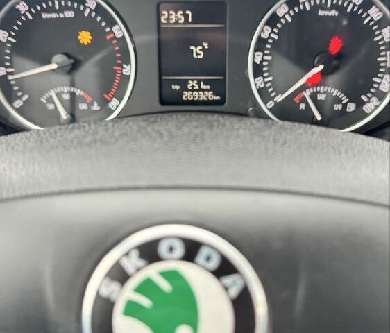 Серый Шкода Октавия, объемом двигателя 1.4 л и пробегом 174 тыс. км за 7500 $, фото 13 на Automoto.ua