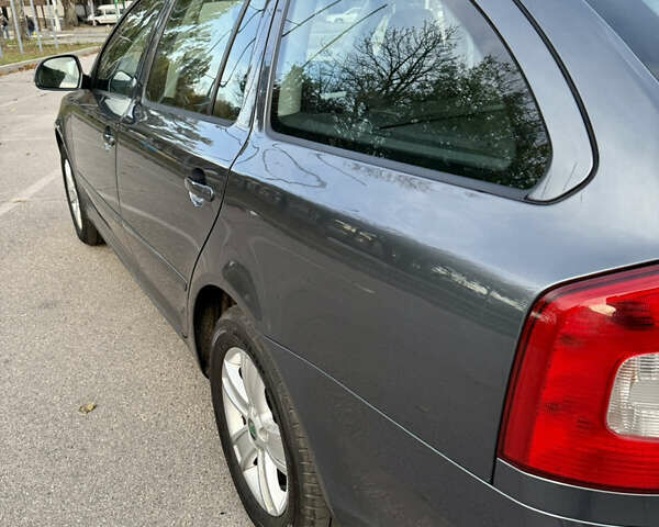 Серый Шкода Октавия, объемом двигателя 1.6 л и пробегом 210 тыс. км за 8999 $, фото 16 на Automoto.ua