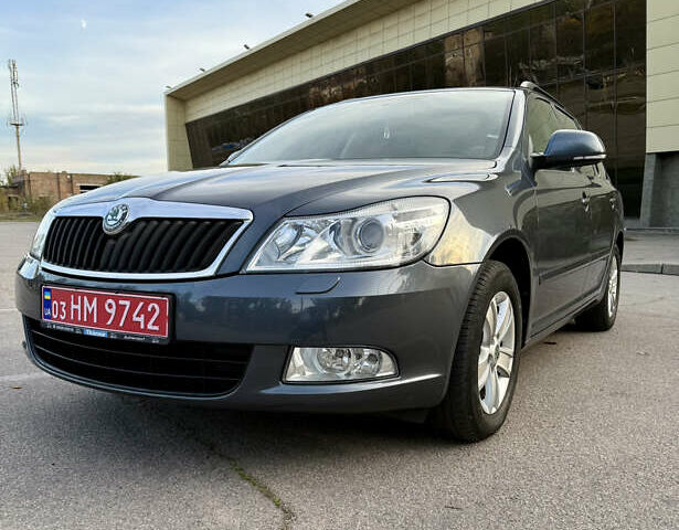 Серый Шкода Октавия, объемом двигателя 1.6 л и пробегом 210 тыс. км за 8999 $, фото 10 на Automoto.ua