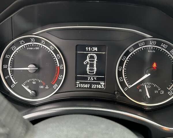 Серый Шкода Октавия, объемом двигателя 1.97 л и пробегом 215 тыс. км за 8700 $, фото 12 на Automoto.ua