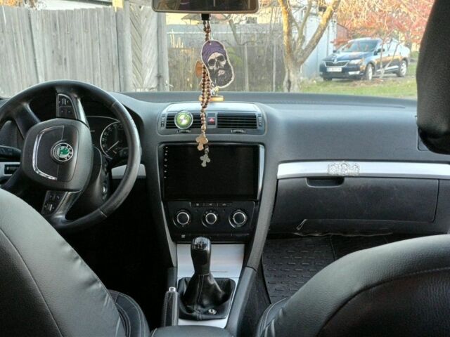 Серый Шкода Октавия, объемом двигателя 1 л и пробегом 300 тыс. км за 6999 $, фото 13 на Automoto.ua