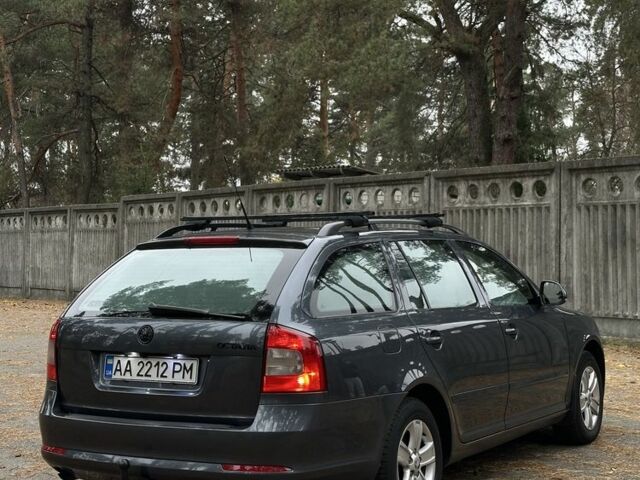 Серый Шкода Октавия, объемом двигателя 1.2 л и пробегом 301 тыс. км за 5800 $, фото 6 на Automoto.ua
