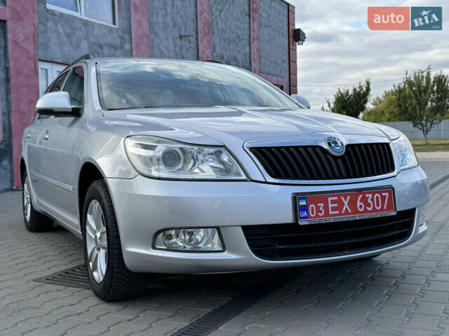 Серый Шкода Октавия, объемом двигателя 1.6 л и пробегом 208 тыс. км за 7999 $, фото 9 на Automoto.ua