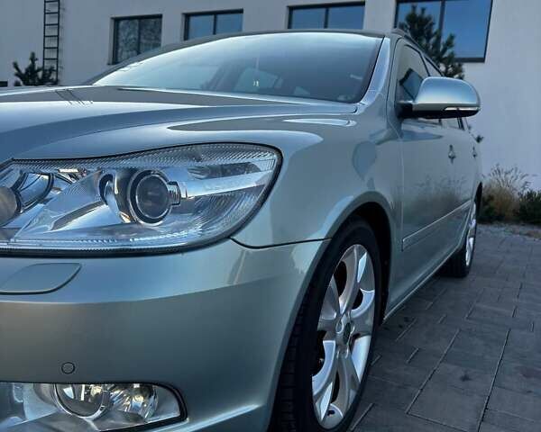 Серый Шкода Октавия, объемом двигателя 1.8 л и пробегом 183 тыс. км за 8800 $, фото 3 на Automoto.ua