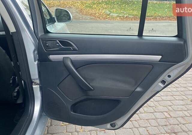 Сірий Шкода Октавія, об'ємом двигуна 1.4 л та пробігом 199 тис. км за 8450 $, фото 15 на Automoto.ua