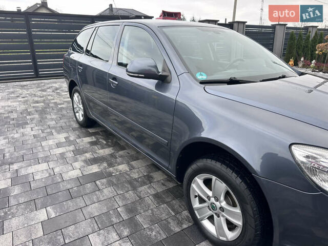Серый Шкода Октавия, объемом двигателя 1.2 л и пробегом 209 тыс. км за 6777 $, фото 9 на Automoto.ua