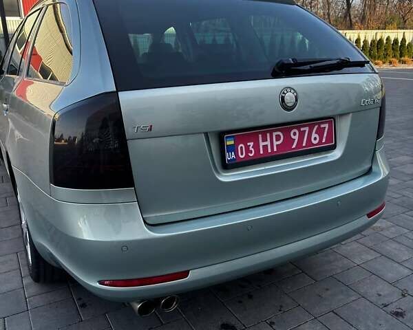 Серый Шкода Октавия, объемом двигателя 1.8 л и пробегом 183 тыс. км за 8800 $, фото 8 на Automoto.ua