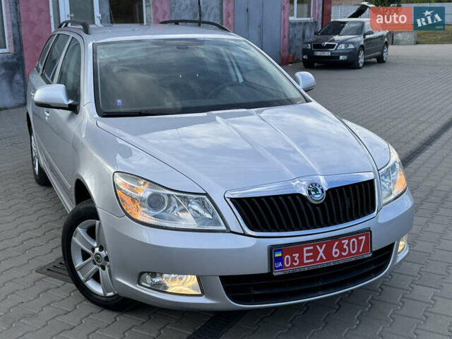 Серый Шкода Октавия, объемом двигателя 1.6 л и пробегом 208 тыс. км за 7999 $, фото 7 на Automoto.ua