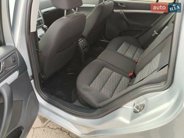 Сірий Шкода Октавія, об'ємом двигуна 1.8 л та пробігом 204 тис. км за 8000 $, фото 30 на Automoto.ua