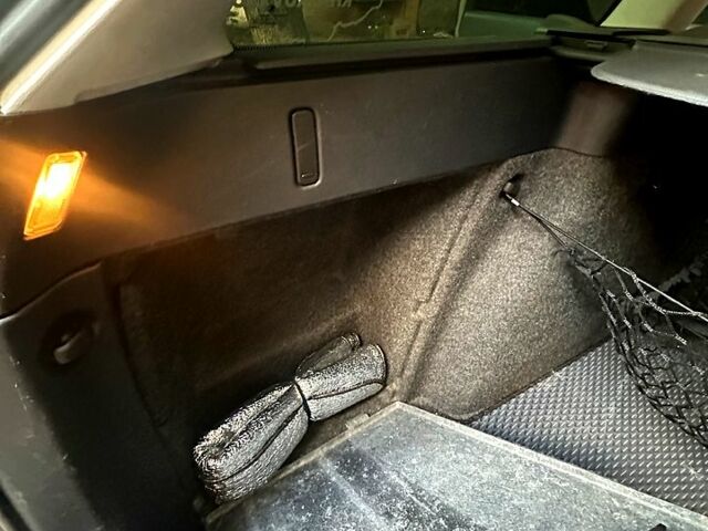 Серый Шкода Октавия, объемом двигателя 1.8 л и пробегом 221 тыс. км за 7500 $, фото 4 на Automoto.ua