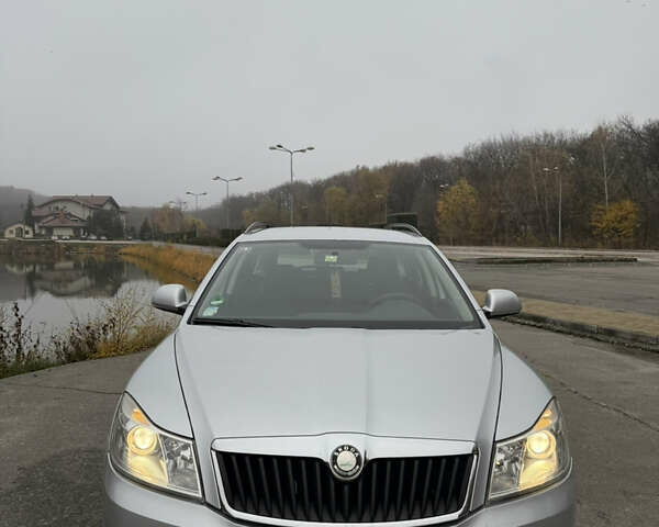 Сірий Шкода Октавія, об'ємом двигуна 1.6 л та пробігом 183 тис. км за 7500 $, фото 12 на Automoto.ua