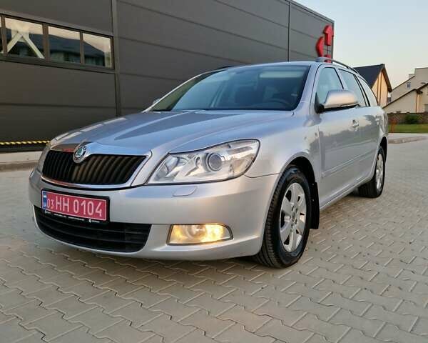 Серый Шкода Октавия, объемом двигателя 1.6 л и пробегом 229 тыс. км за 8300 $, фото 28 на Automoto.ua