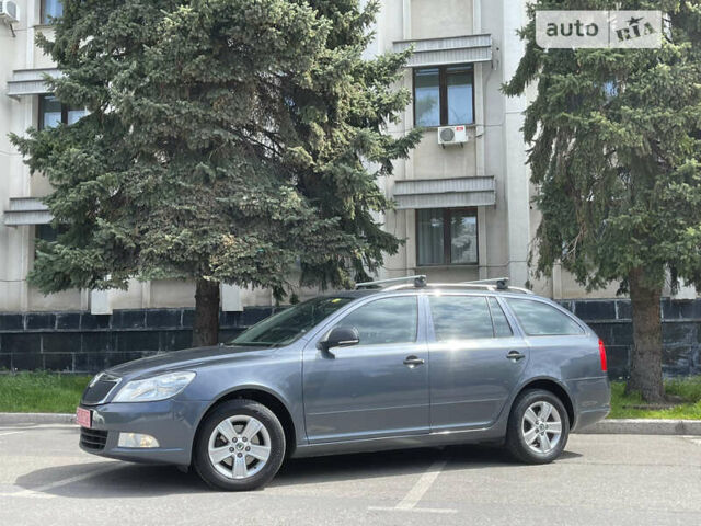 Сірий Шкода Октавія, об'ємом двигуна 1.4 л та пробігом 209 тис. км за 6500 $, фото 2 на Automoto.ua