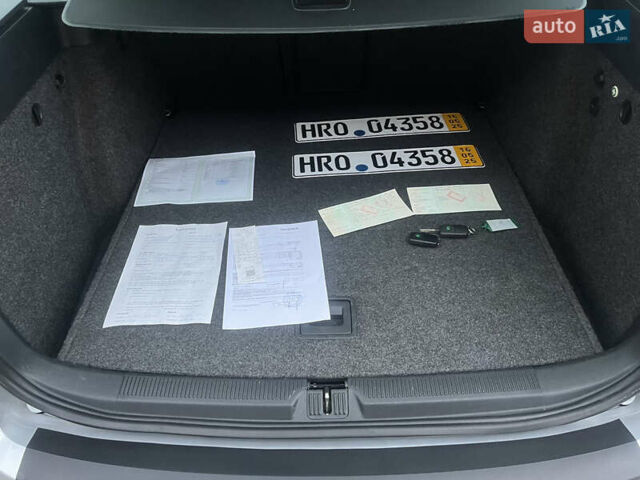 Серый Шкода Октавия, объемом двигателя 1.6 л и пробегом 184 тыс. км за 9600 $, фото 52 на Automoto.ua