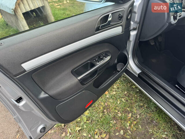 Серый Шкода Октавия, объемом двигателя 1.39 л и пробегом 268 тыс. км за 7200 $, фото 13 на Automoto.ua