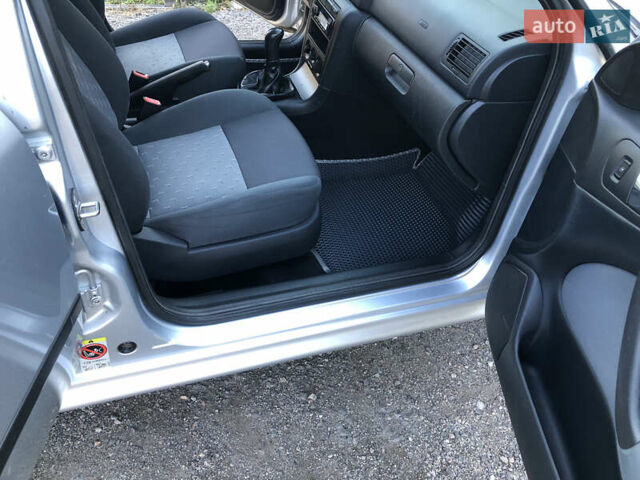 Сірий Шкода Октавія, об'ємом двигуна 1.6 л та пробігом 160 тис. км за 7300 $, фото 35 на Automoto.ua