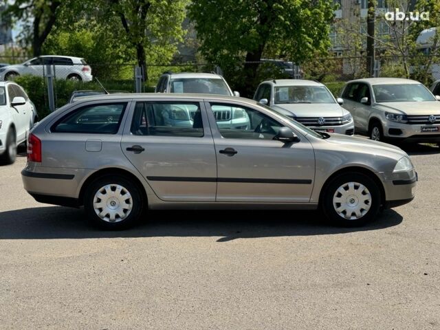 Серый Шкода Октавия, объемом двигателя 1.6 л и пробегом 282 тыс. км за 6690 $, фото 3 на Automoto.ua