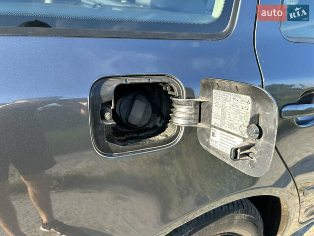 Серый Шкода Октавия, объемом двигателя 1.8 л и пробегом 221 тыс. км за 6900 $, фото 93 на Automoto.ua