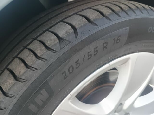 Серый Шкода Октавия, объемом двигателя 0 л и пробегом 229 тыс. км за 8499 $, фото 19 на Automoto.ua